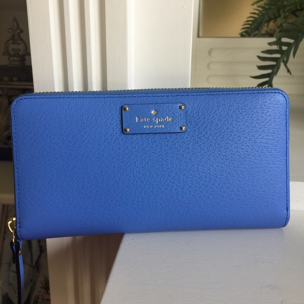 NWT Kate Spade Wallet